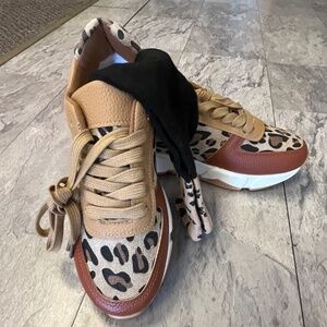 Women's Leopard print Fashion Sneakers/Gym Shoes